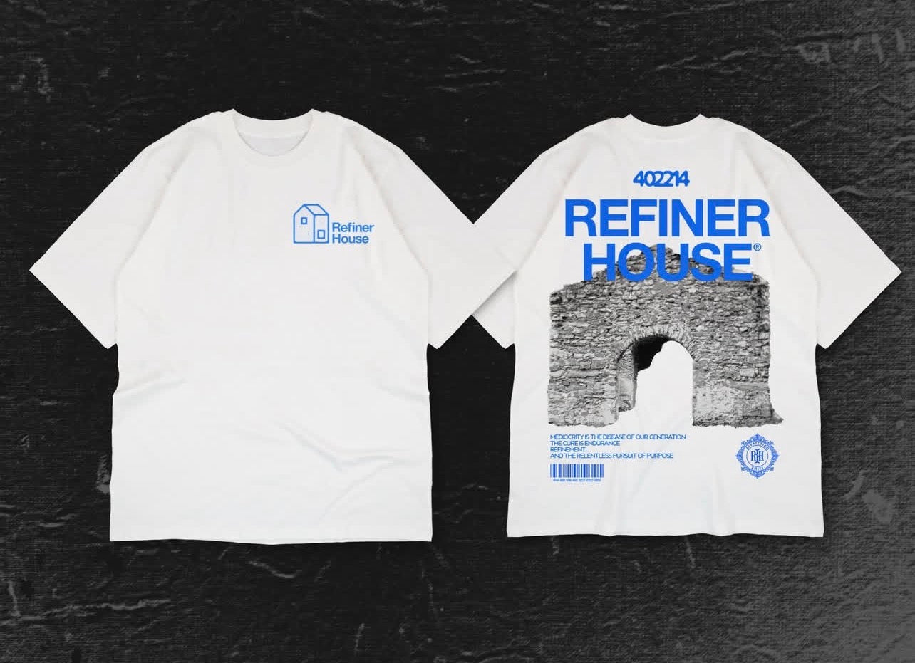 390303 - Arch Tee
